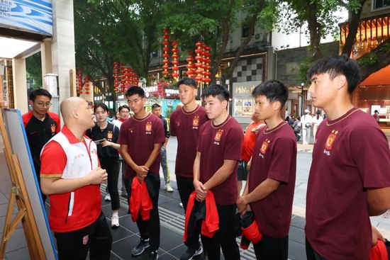 活动的艺人